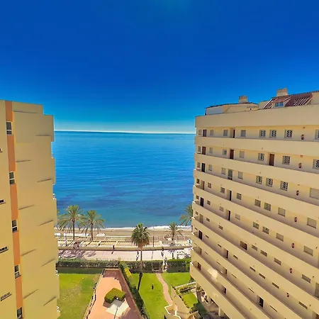 Great On The Beachfront In The Center Of Apartmán
